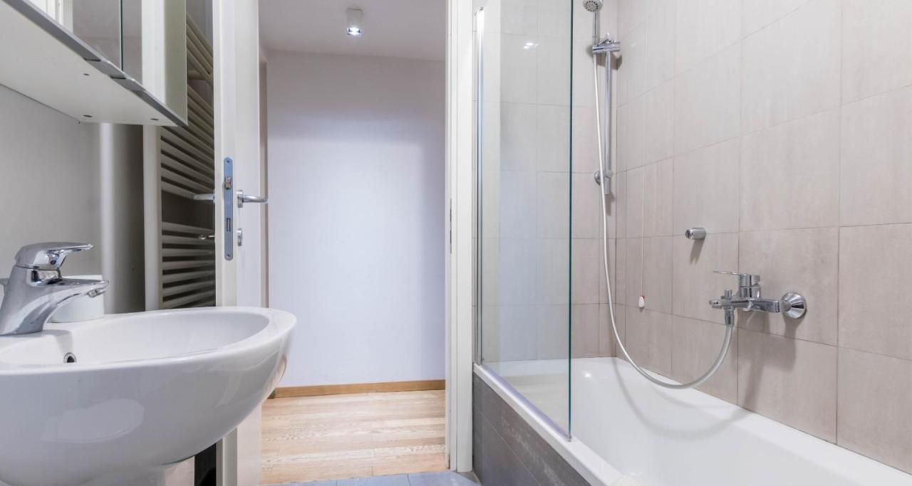 Joivy Apt For 6 With Big Terrace In Milan Centro Storico מראה חיצוני תמונה